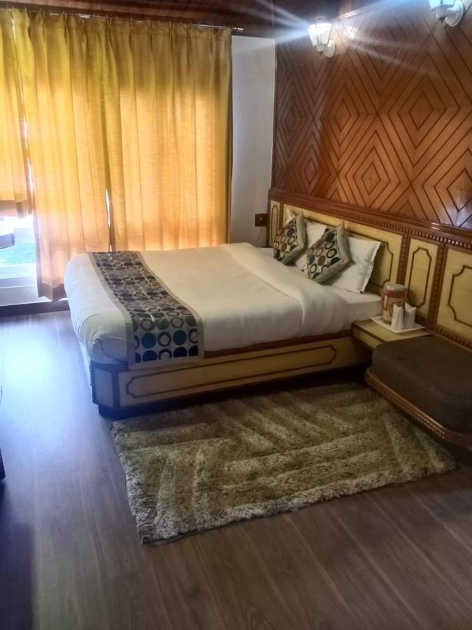 Hotel Sangeet Шимла Экстерьер фото